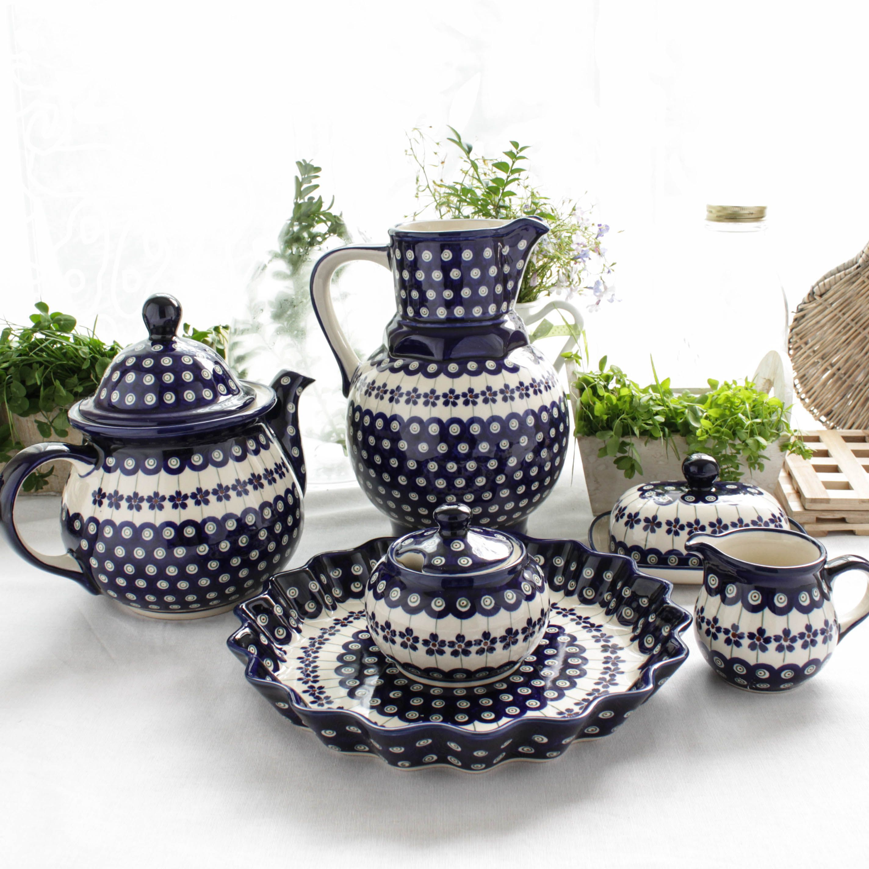 Polish-pottery-coffee-and-tea