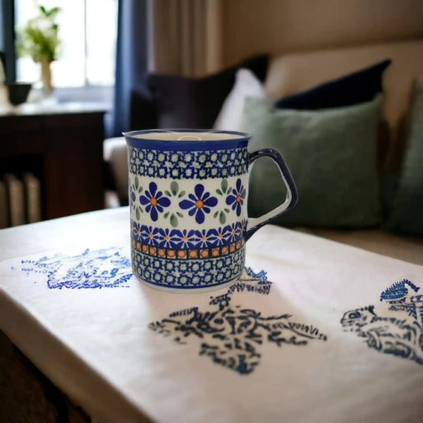 Polish-pottery-Beverage-cup-Floral-Motifs_4