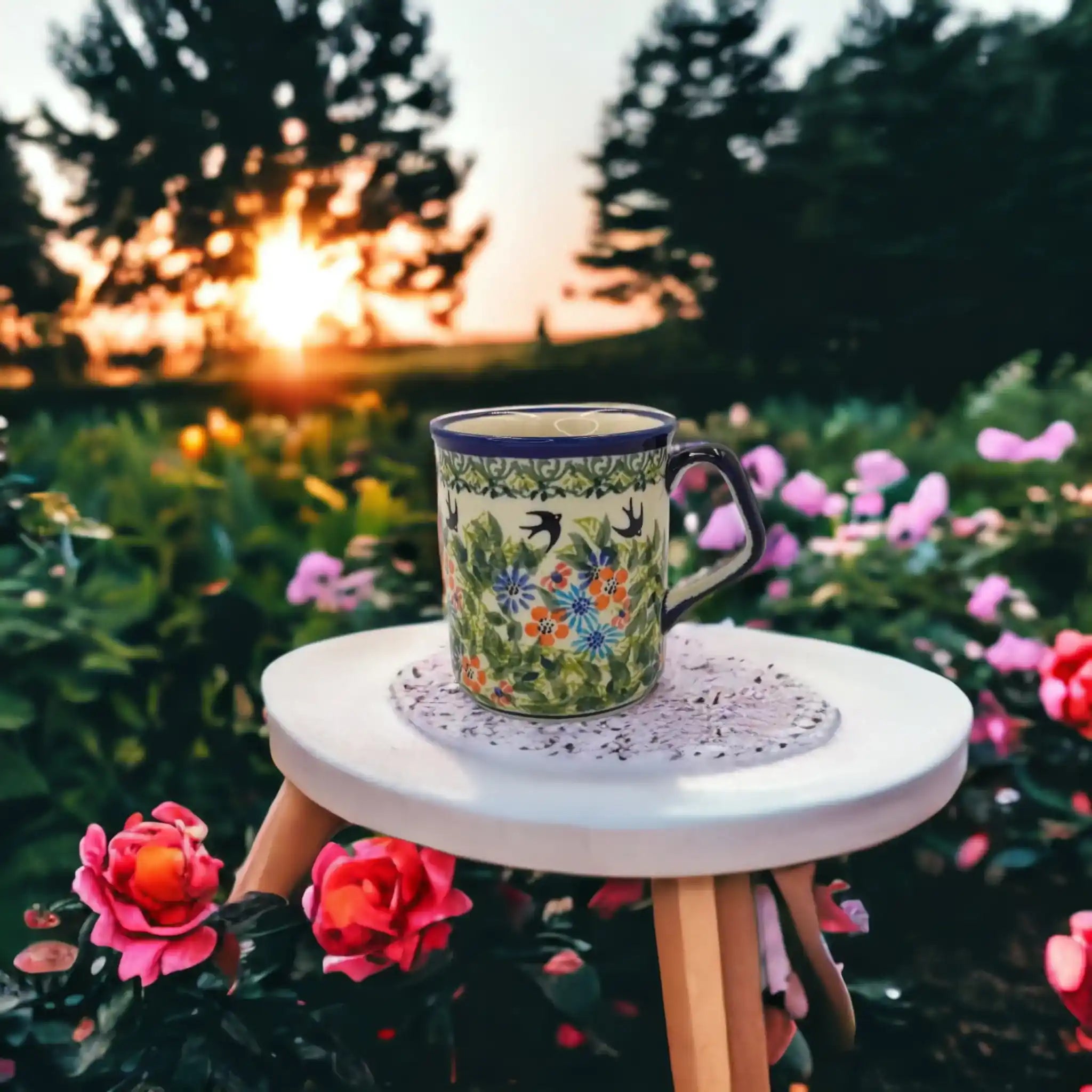 Polish-pottery-Beverage-cup-Flowery-Meadow_5